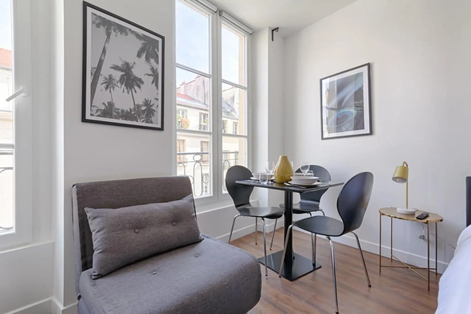 Apartment Tbs 313 - Elegant Studio Near Marais District Paris France
